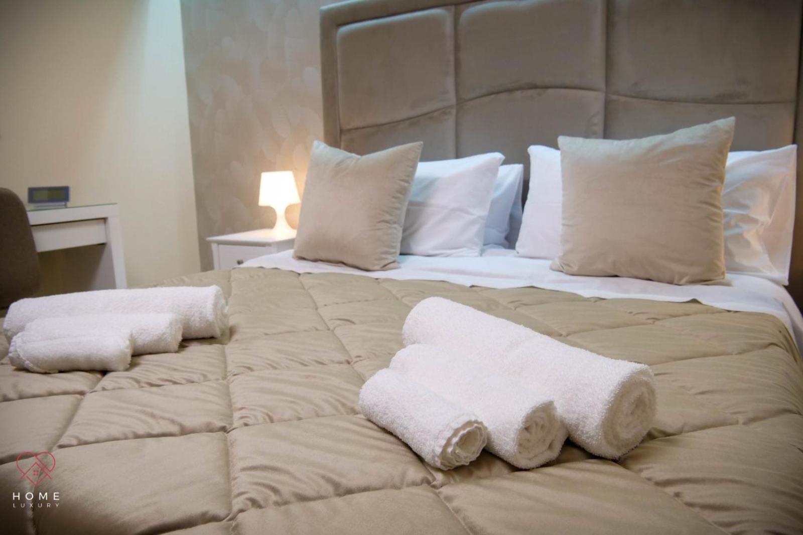 Home Luxury Napels Buitenkant foto